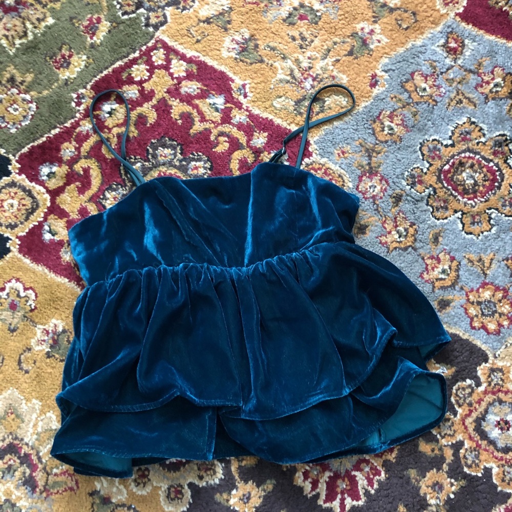 Velvet tank